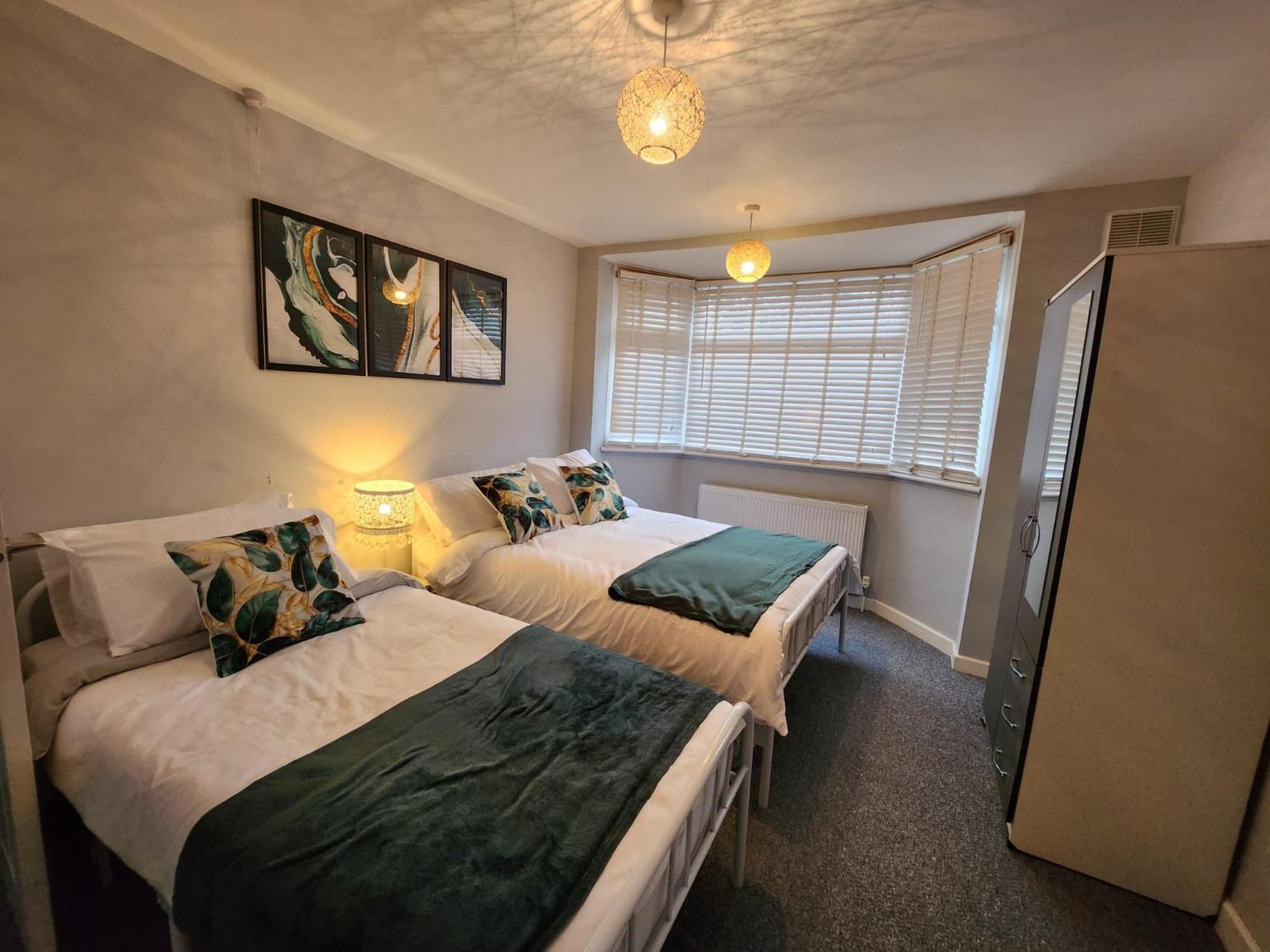 Apartment Dale House- Free Secured Parking Coventry
